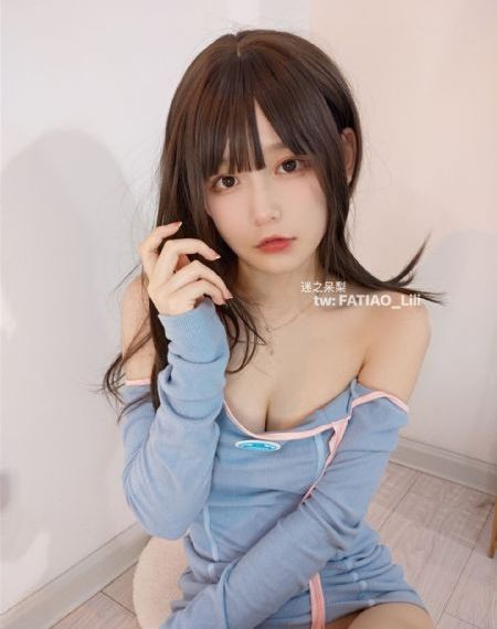女按摩师珍妮bd在线播放
