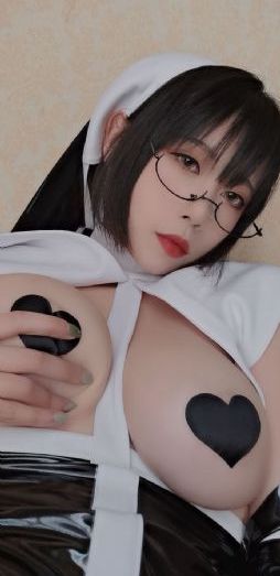家教女老师